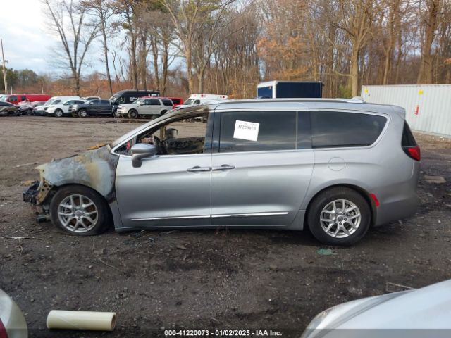 2C4RC1BG6LR271704 Chrysler Pacifica Touring L