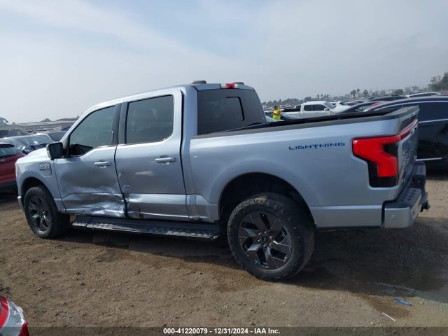 Ford F-150 Lightning Lariat 2022 1FTVW1EL0NWG16234 Image 14