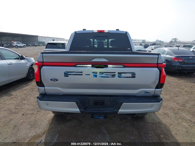 Ford F-150 Lightning Lariat 2022 1FTVW1EL0NWG16234 Image 16
