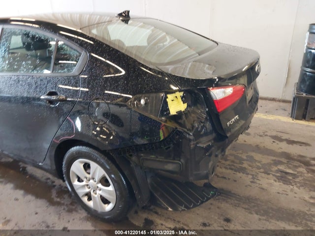 KIA FORTE LX 2016 KNAFK4A66G5612745 Image 6