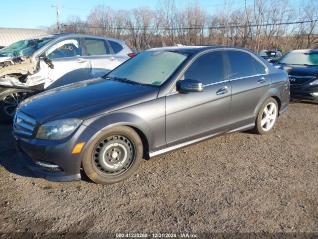 2011 MERCEDES-BENZ C 300 WDDGF8BB9BR139784 Photo 1