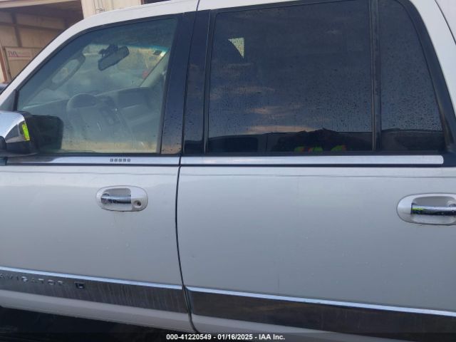 5LMJJ3H58EEL06837 Lincoln NAVIGATOR L