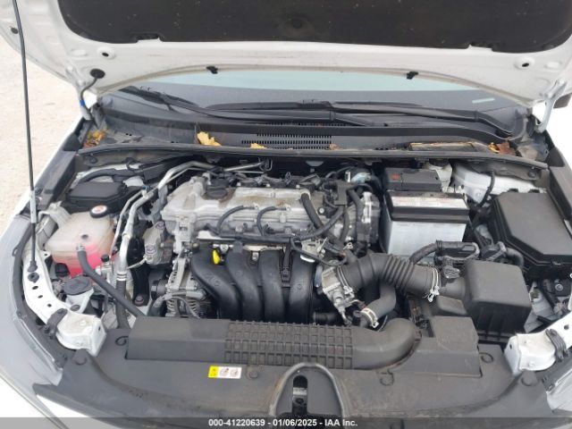 5YFFPMAE2NP315709 Toyota Corolla Xle