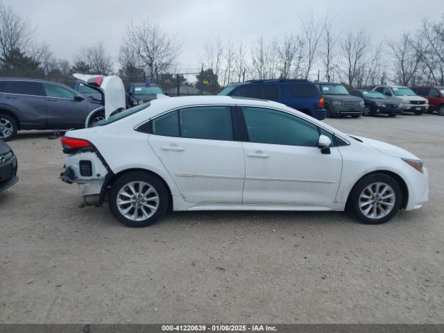 5YFFPMAE2NP315709 Toyota Corolla Xle