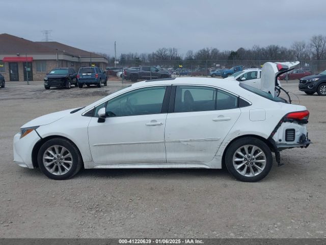 5YFFPMAE2NP315709 Toyota Corolla Xle