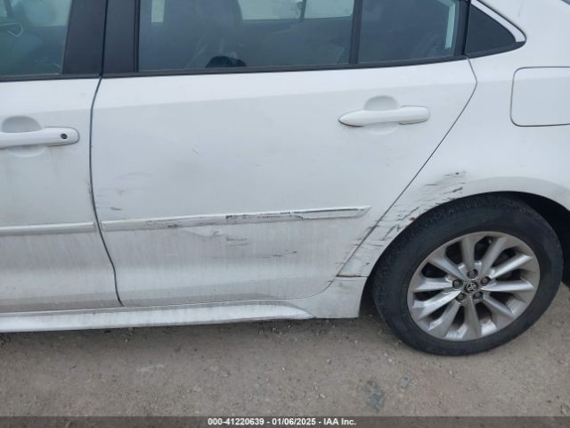 5YFFPMAE2NP315709 Toyota Corolla Xle