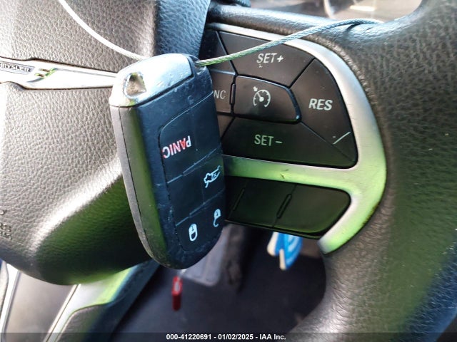 Chrysler 200 Limited 2016 1C3CCCAB9GN122055 Image 11