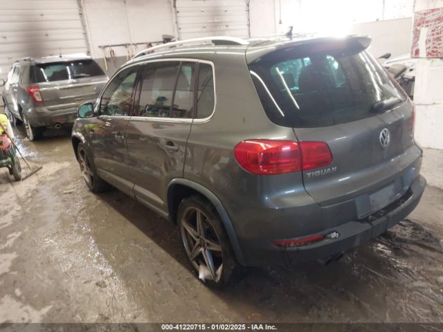WVGBV3AX4EW095816 Volkswagen Tiguan R-line