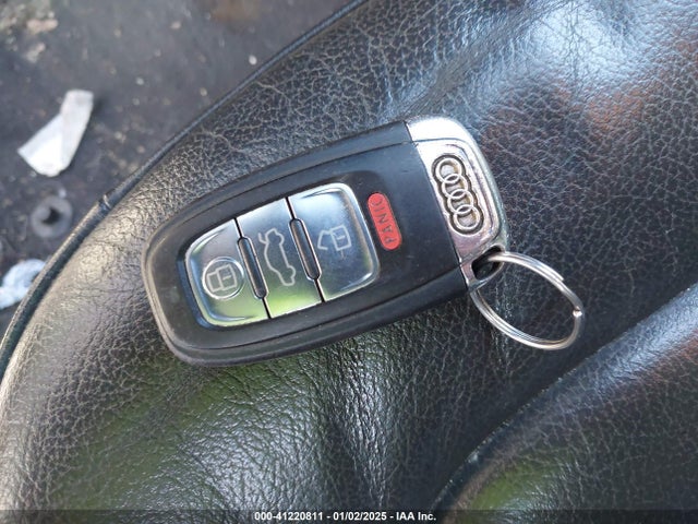 2011 AUDI A4 WAUAFAFL4BN030597 Photo 10
