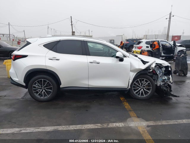 JTJAKCEZXP2010747 Lexus NX 350H