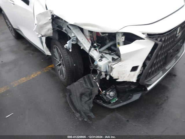 JTJAKCEZXP2010747 Lexus NX 350H