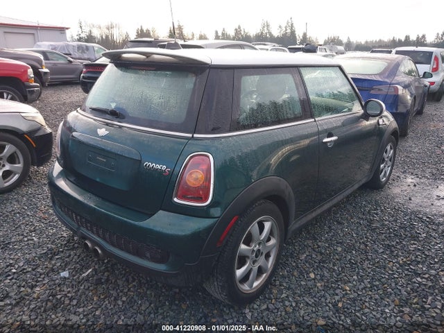 2008 MINI COOPER S WMWMF73578TV33969 Photo 3