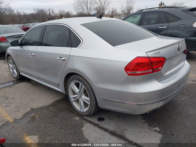 1VWCN7A32EC061112 Volkswagen Passat 2.0l Tdi Sel Premium