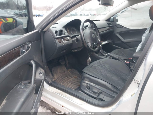 1VWCN7A32EC061112 Volkswagen Passat 2.0l Tdi Sel Premium