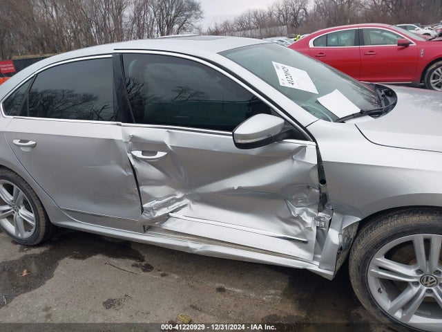 1VWCN7A32EC061112 Volkswagen Passat 2.0l Tdi Sel Premium