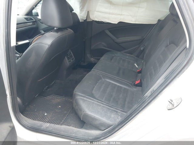 1VWCN7A32EC061112 Volkswagen Passat 2.0l Tdi Sel Premium