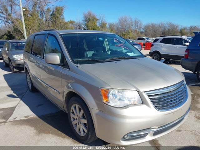 Chrysler Town & Country Touring 2015 2C4RC1BG1FR661274 головне зображення