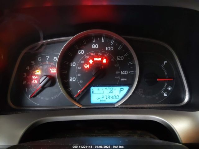 JTMBFREV3ED070298 Toyota RAV4 LE