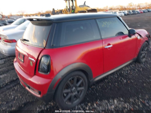 2011 MINI COOPER S WMWSV3C53BTY23605 Photo 3
