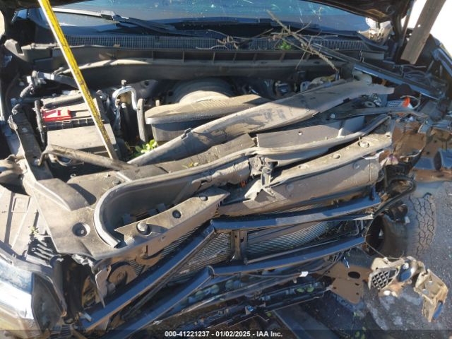 1GNSKNKD7NR365124 Chevrolet Tahoe 4wd Lt