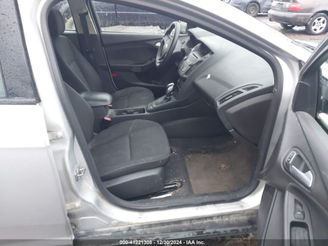 2015 FORD FOCUS 1FADP3K2XFL249688 Photo 4