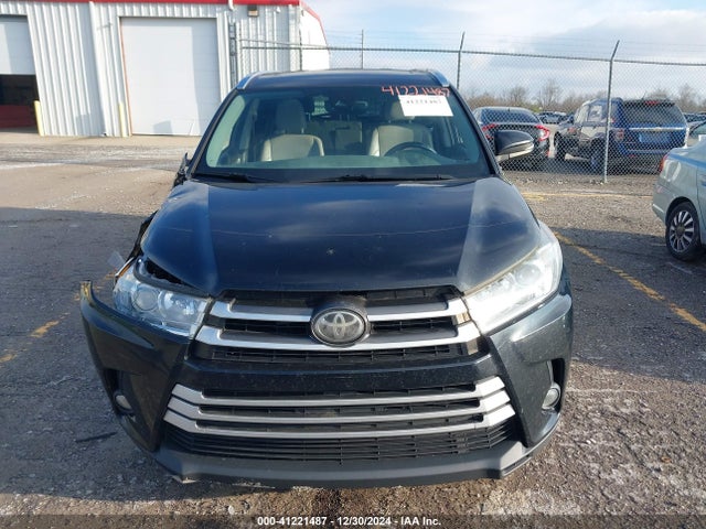 Toyota Highlander Xle 2017 5TDJZRFH9HS411997 Image 12