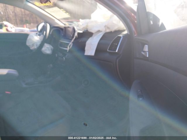 KM8J33A48LU195062 Hyundai Tucson Value