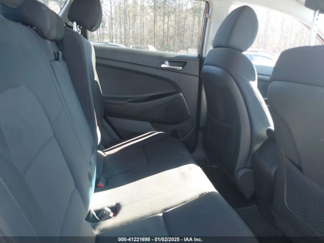 KM8J33A48LU195062 Hyundai Tucson Value