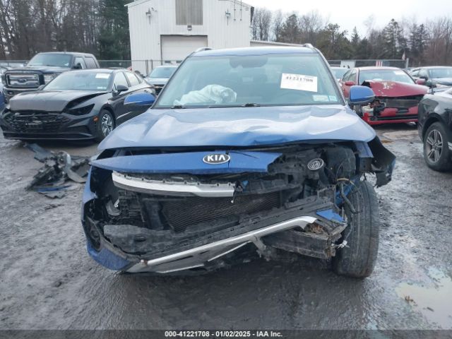 KNDEU2AA5M7045302 KIA SELTOS S