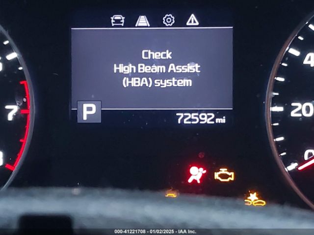 KNDEU2AA5M7045302 KIA SELTOS S