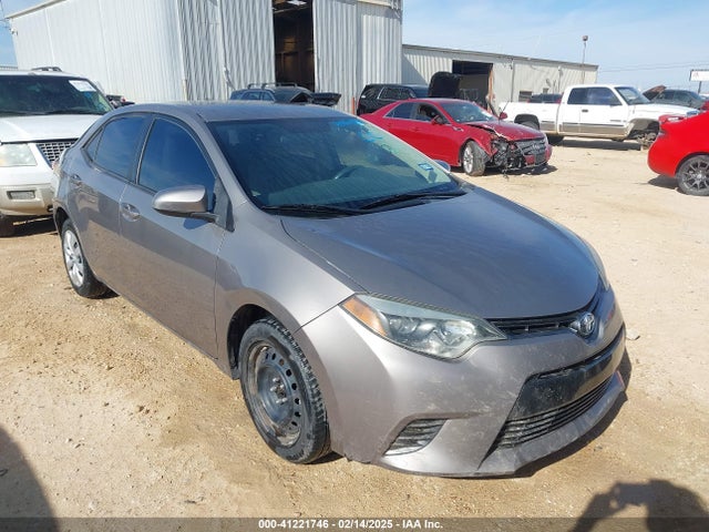 Toyota COROLLA LE 2015 2T1BURHE4FC320325 Image 1