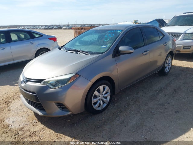 Toyota COROLLA LE 2015 2T1BURHE4FC320325 Image 2