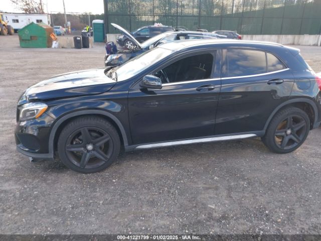 WDCTG4GBXFJ070528 Mercedes-Benz Gla 250 4matic