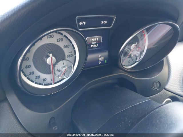 WDCTG4GBXFJ070528 Mercedes-Benz Gla 250 4matic