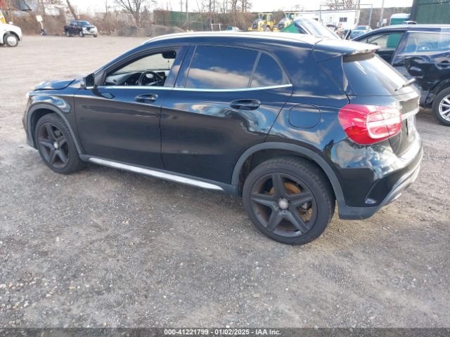 WDCTG4GBXFJ070528 Mercedes-Benz Gla 250 4matic