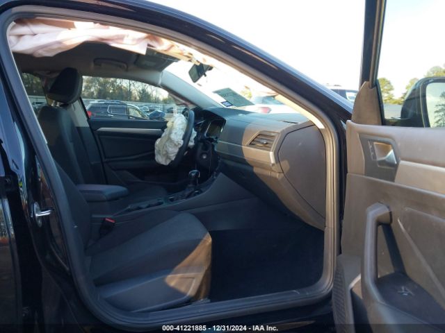 3VWC57BU1MM086586 Volkswagen Jetta