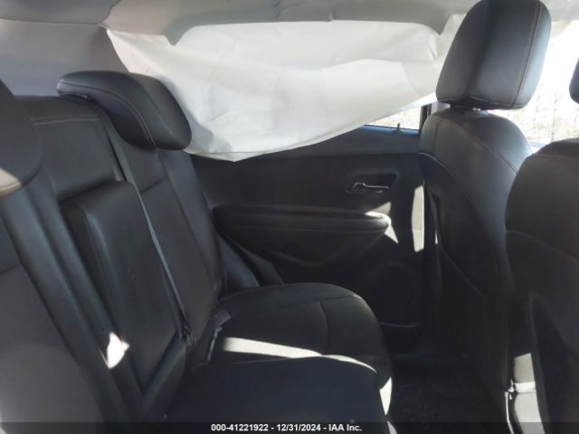3GNCJPSB2LL258133 Chevrolet Trax Awd Lt