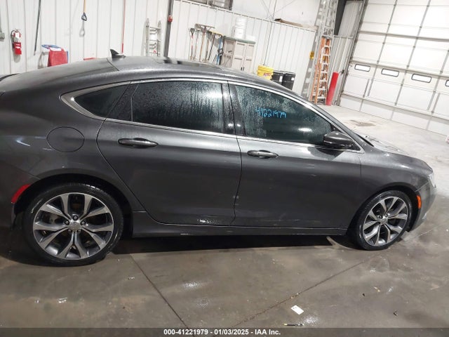 Chrysler 200 C 2015 1C3CCCCG1FN551259 Image 13