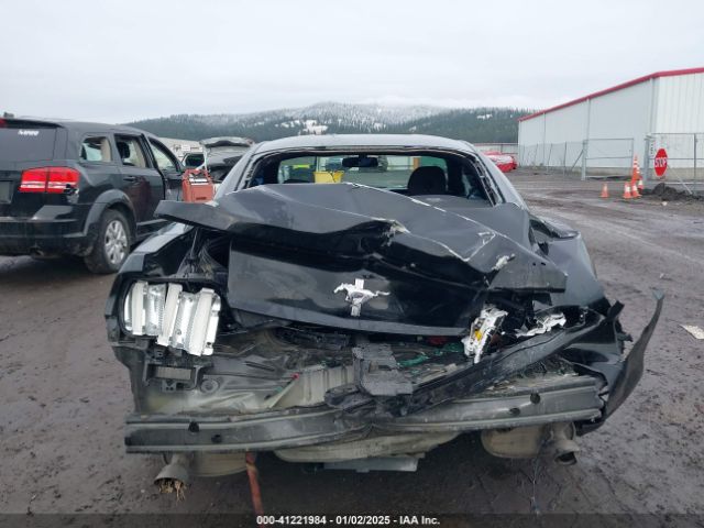 1FA6P8AM3G5212173 Ford Mustang V6