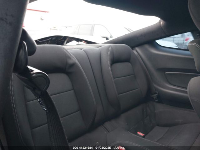 1FA6P8AM3G5212173 Ford Mustang V6