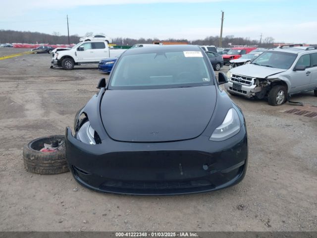 7SAYGDEF1NF448908 Tesla Model Y Performance Dual Motor All-wheel Drive
