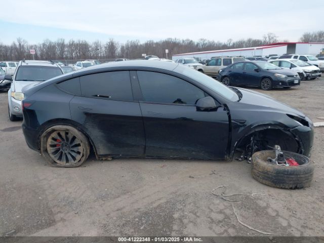7SAYGDEF1NF448908 Tesla Model Y Performance Dual Motor All-wheel Drive