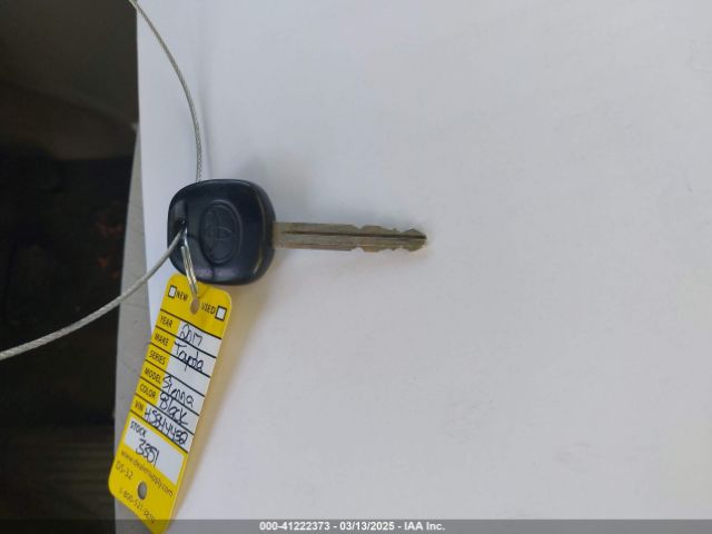 5TDKZ3DCXHS844432 Toyota Sienna Le 8 Passenger