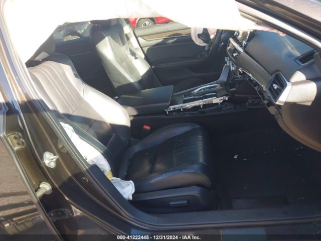 1HGCV2F91JA019721 Honda Accord Touring 2.0t
