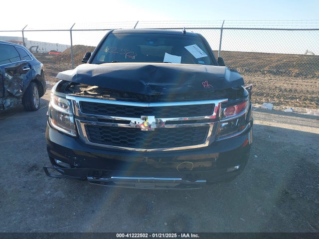 1GNSKBKC1JR359982 Chevrolet Tahoe Lt