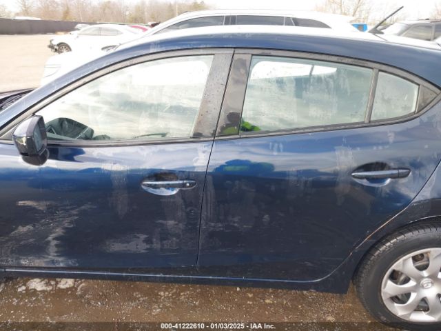 JM1BM1K76F1269409 Mazda Mazda3 I Sport