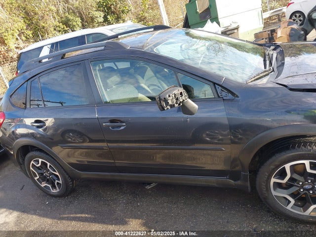 Subaru Crosstrek 2.0i Premium 2017 JF2GPABC1H8200214 Image 14