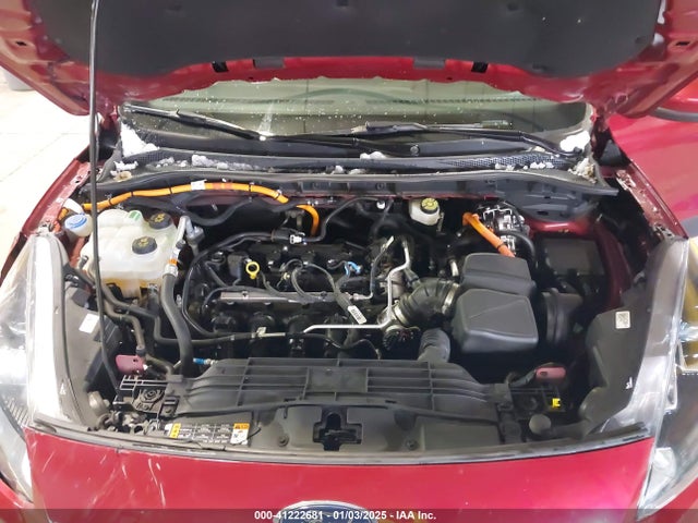 1FMCU9CZ4NUA15452 Ford Escape Sel Hybrid