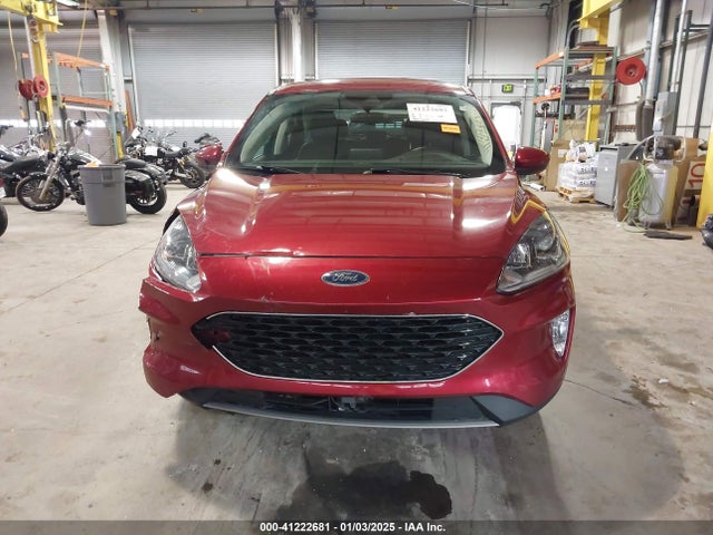 1FMCU9CZ4NUA15452 Ford Escape Sel Hybrid