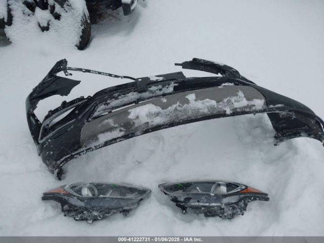 5NMZUDLB2JH093220 Hyundai SANTA FE SPORT